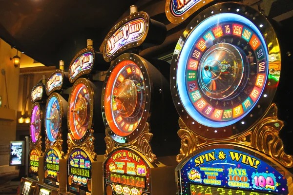 hw gacor platform interface showing football markets, live-dealer tables, and account dashboard